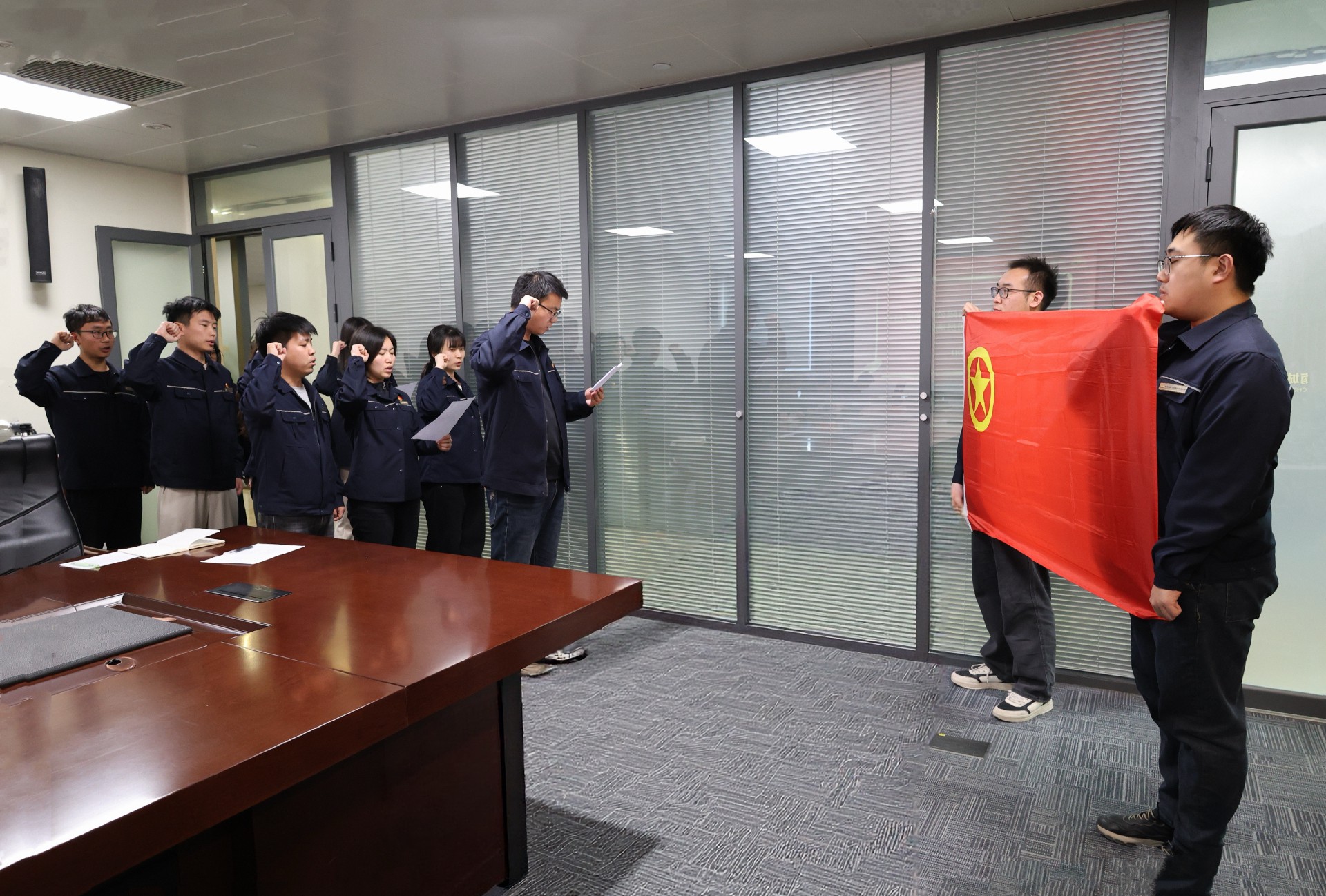 703d644cc0cf223d82c445ea5688dfcc_副本.jpg